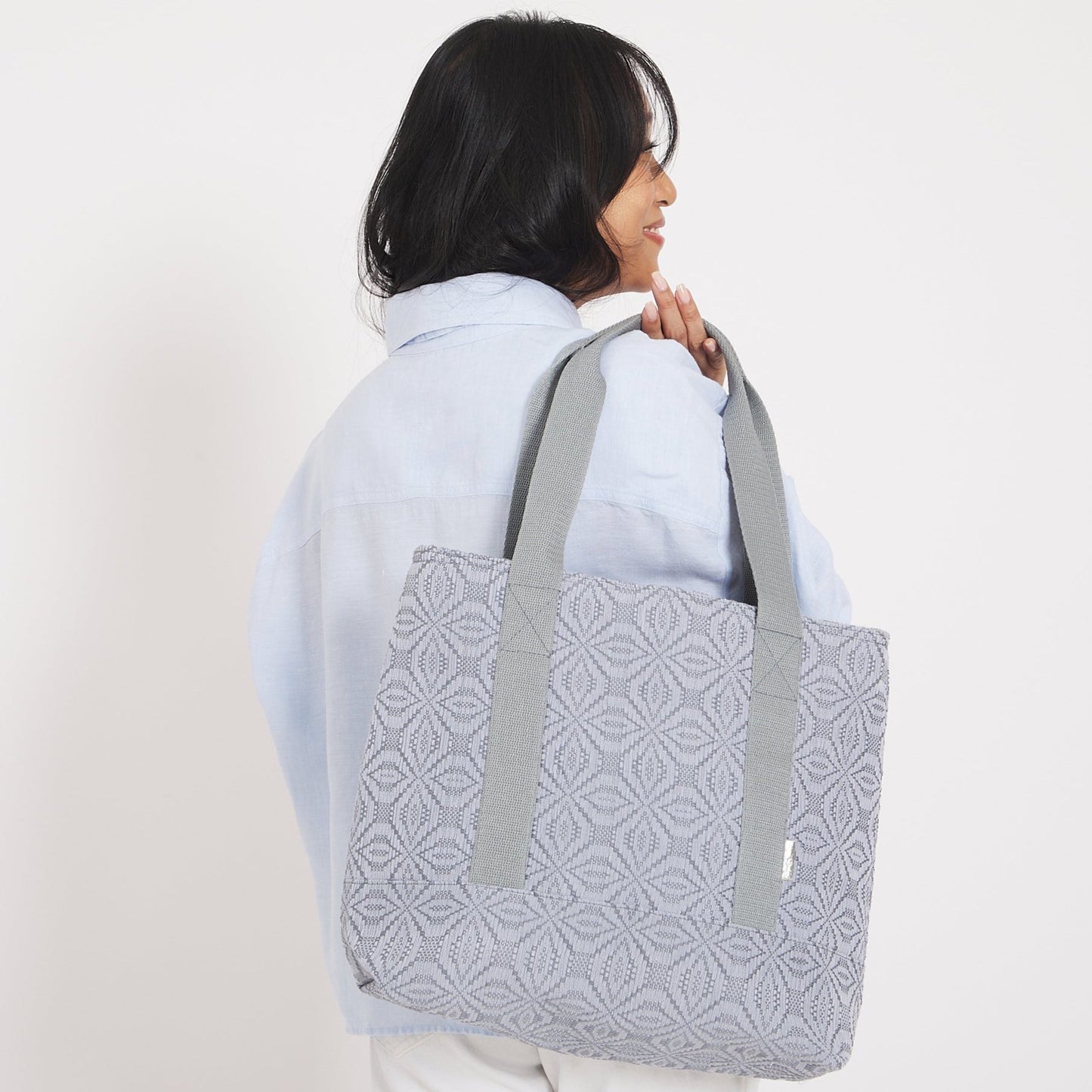 Tela Tote (Signature)