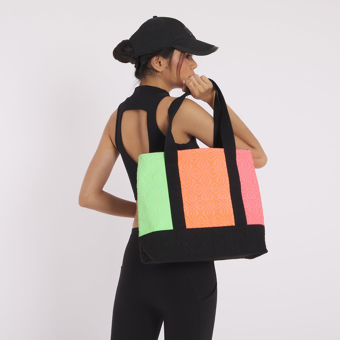 Tela Tote