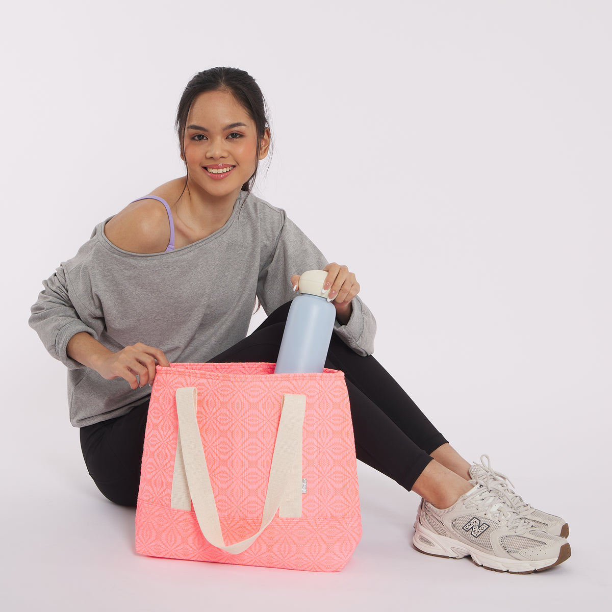 Tela Tote (Signature)